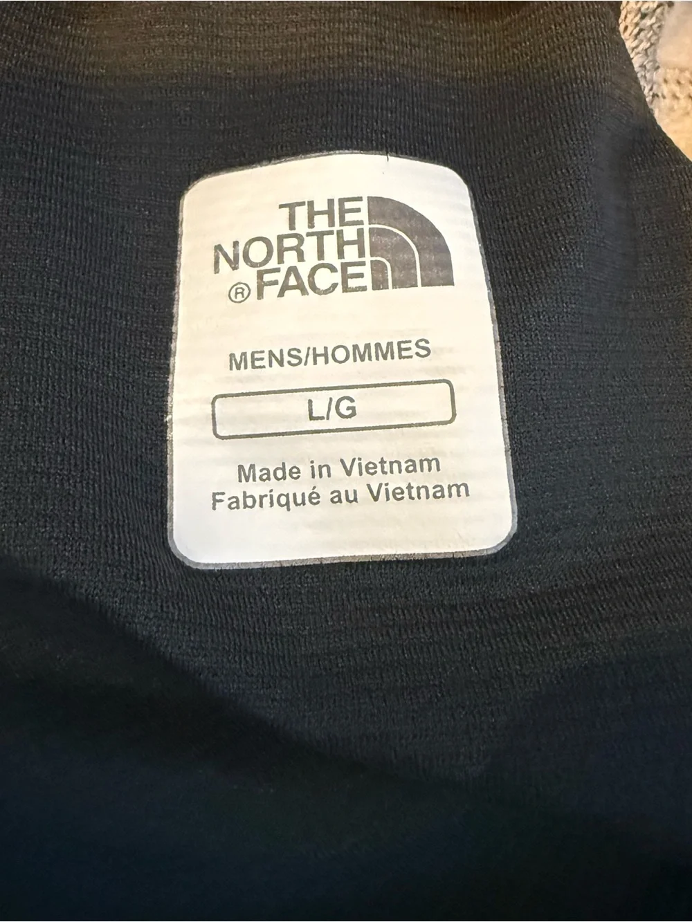 The North Face Men’s Large FlashDry Half Zip Pullover Jacket